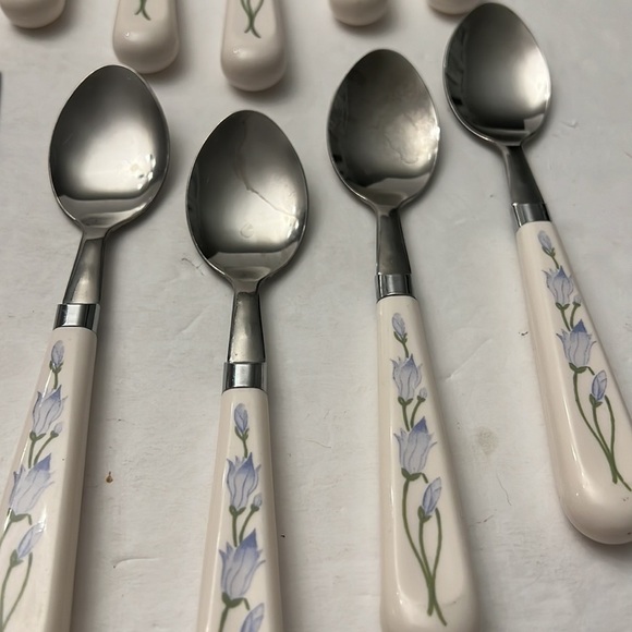 12 Piece Corelle Stainless Steel Flatware Blue Dusk - Picture 3 of 8